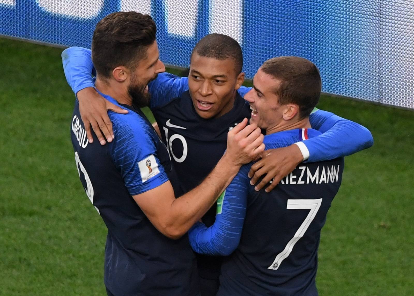 瑞士击败爱尔兰，晋级欧洲杯八强赛(瑞士队爆冷淘汰法国队 挺进2021欧洲杯八强)